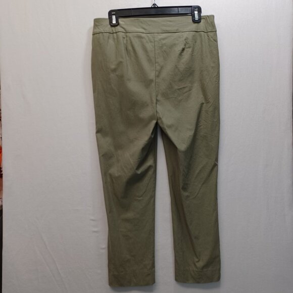 Chicos Pull On Pant Khaki Green Stretch Womens size Small - Picture 3 of 11